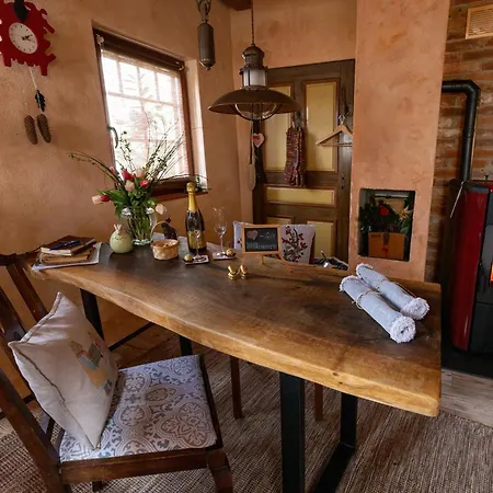 Romantisches Winzerhaeuschen Schwarzwald Und Weinberge דירה