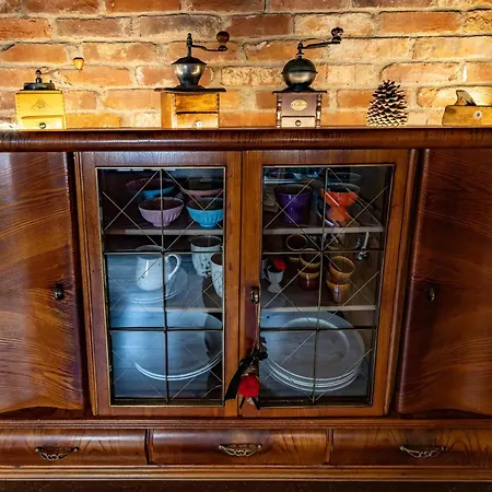 Romantisches Winzerhaeuschen Schwarzwald Und Weinberge *